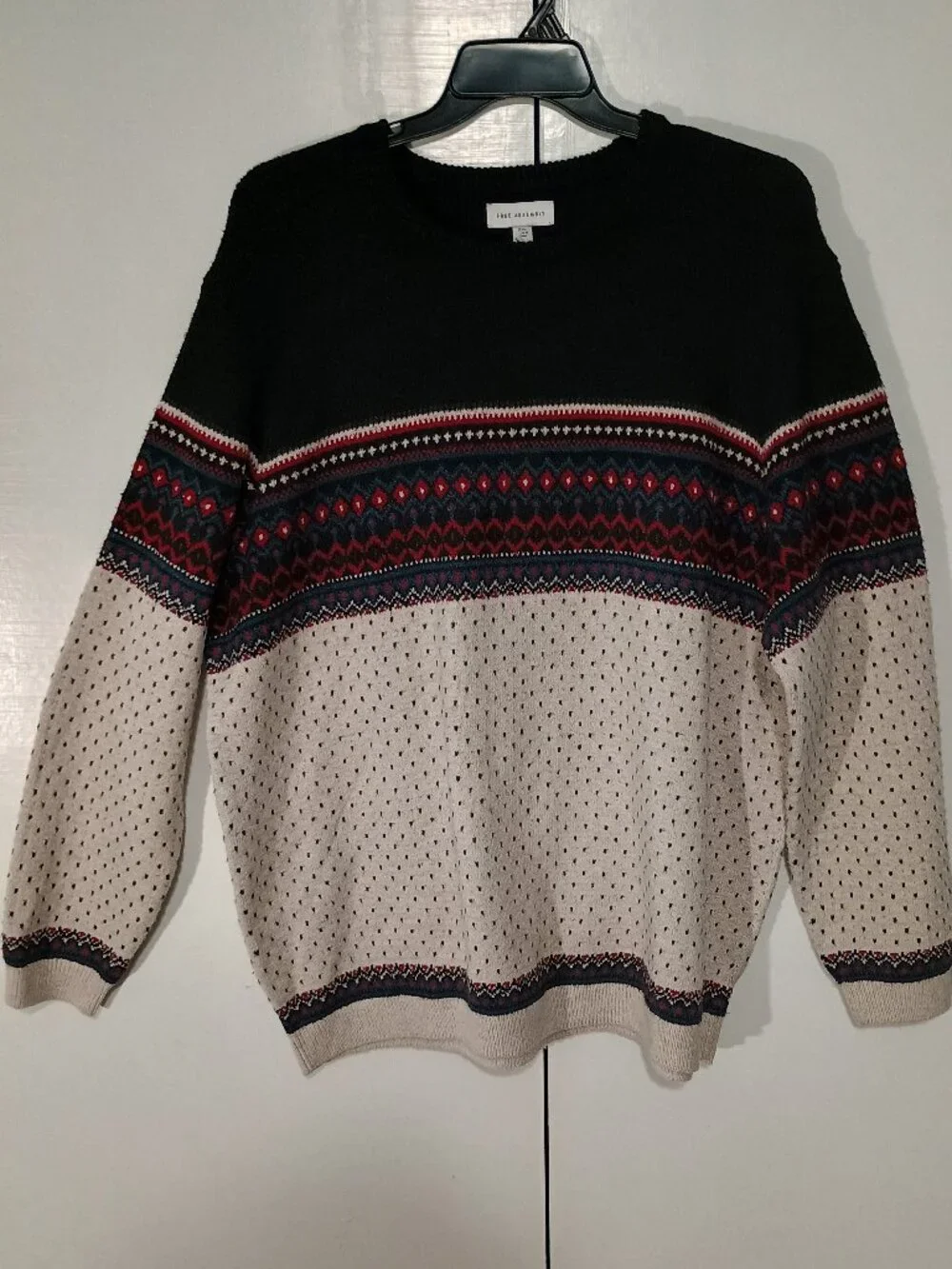 Free Assembly Men’s Fair Isle Crewneck Sweater Black Cream Red Nordic Winter NWT